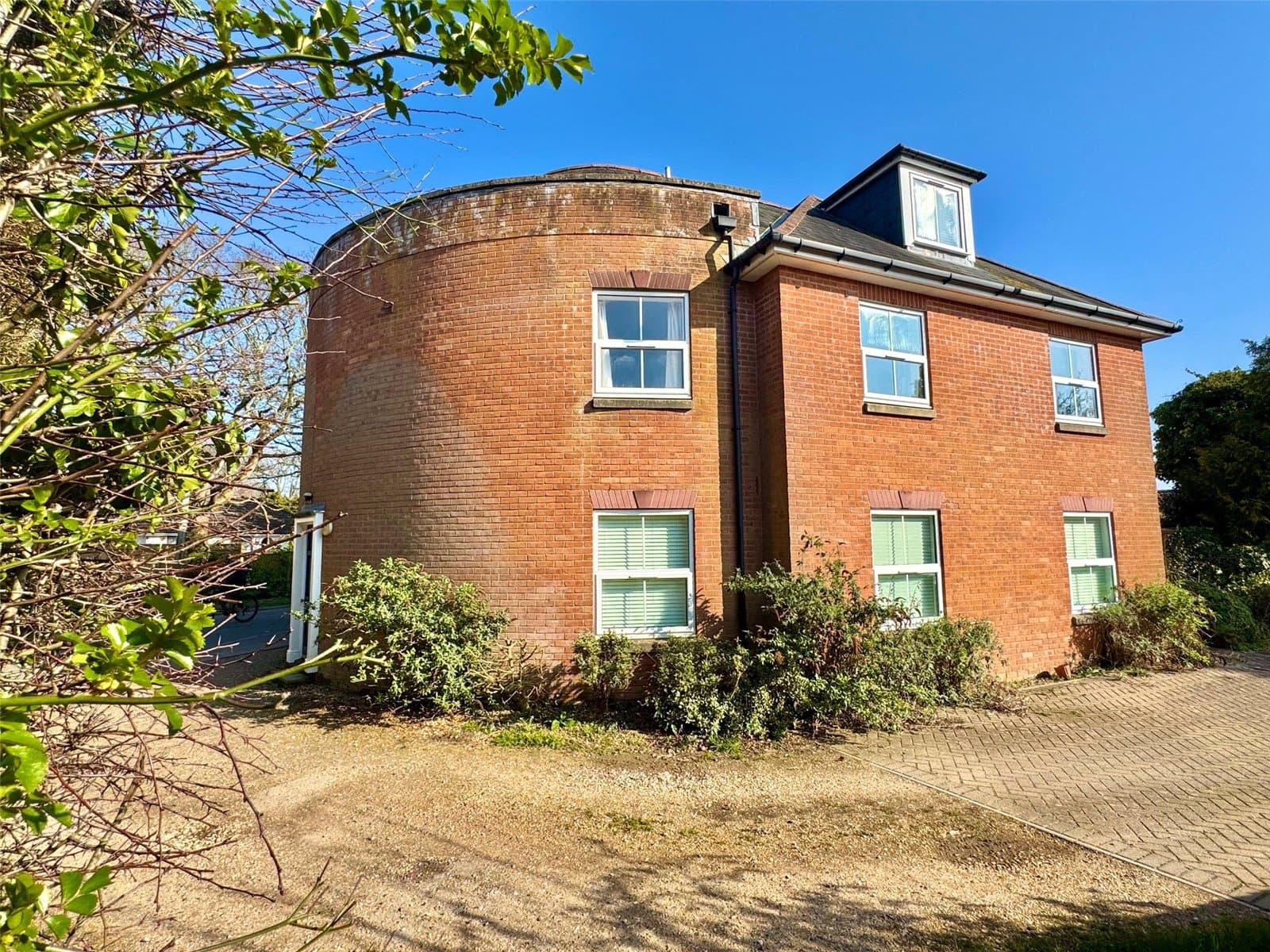 Everton Road, Hordle, Hampshire, SO41 0FD