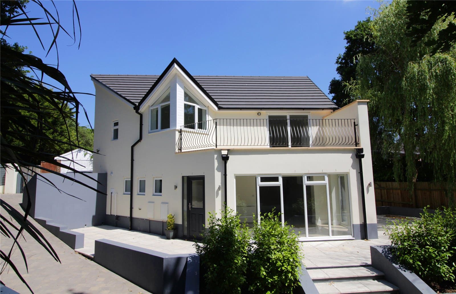Manor Road, New Milton, Hampshire, BH25 5EQ