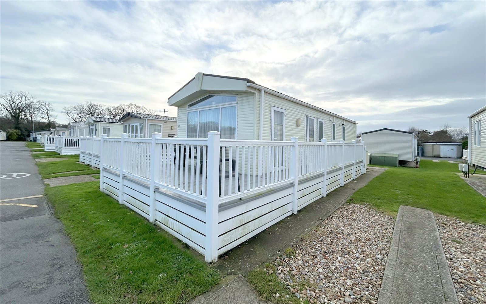 Hoburne Caravan Park, Hoburne Lane, Christchurch, Dorset, BH23 4HU