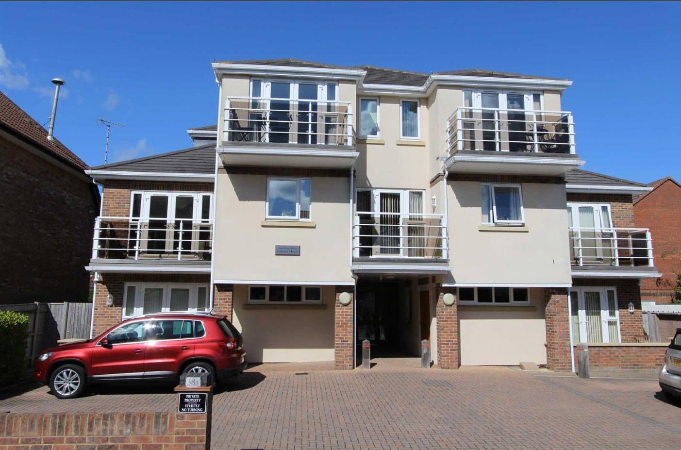 Isabella House, 38a Whitefield Road, New Milton, Hampshire, BH25 6EE