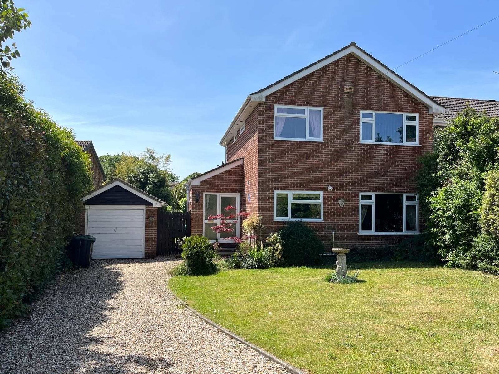 Brookside Close, Bransgore, Dorset, BH23 8BT