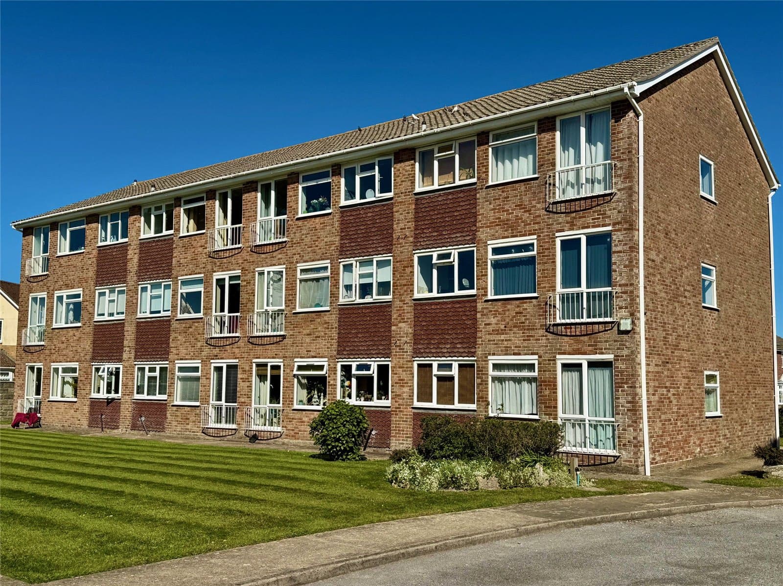 High Marryat, Grove Road, Barton On Sea, Hampshire, BH25 7DW
