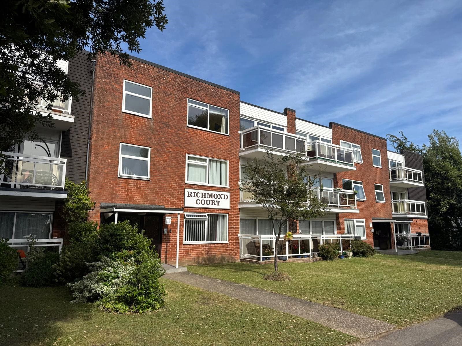 Richmond Court, Spencer Road, New Milton, Hampshire, BH25 6EP