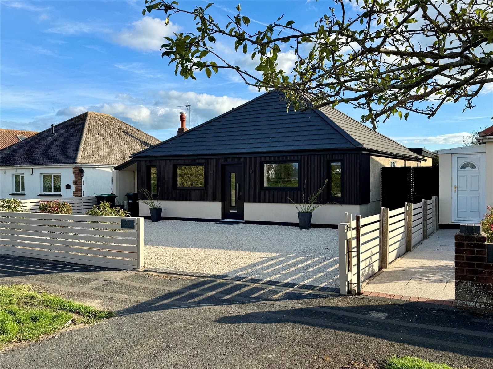 Wavendon Avenue, Barton On Sea, Hampshire, BH25 7LS