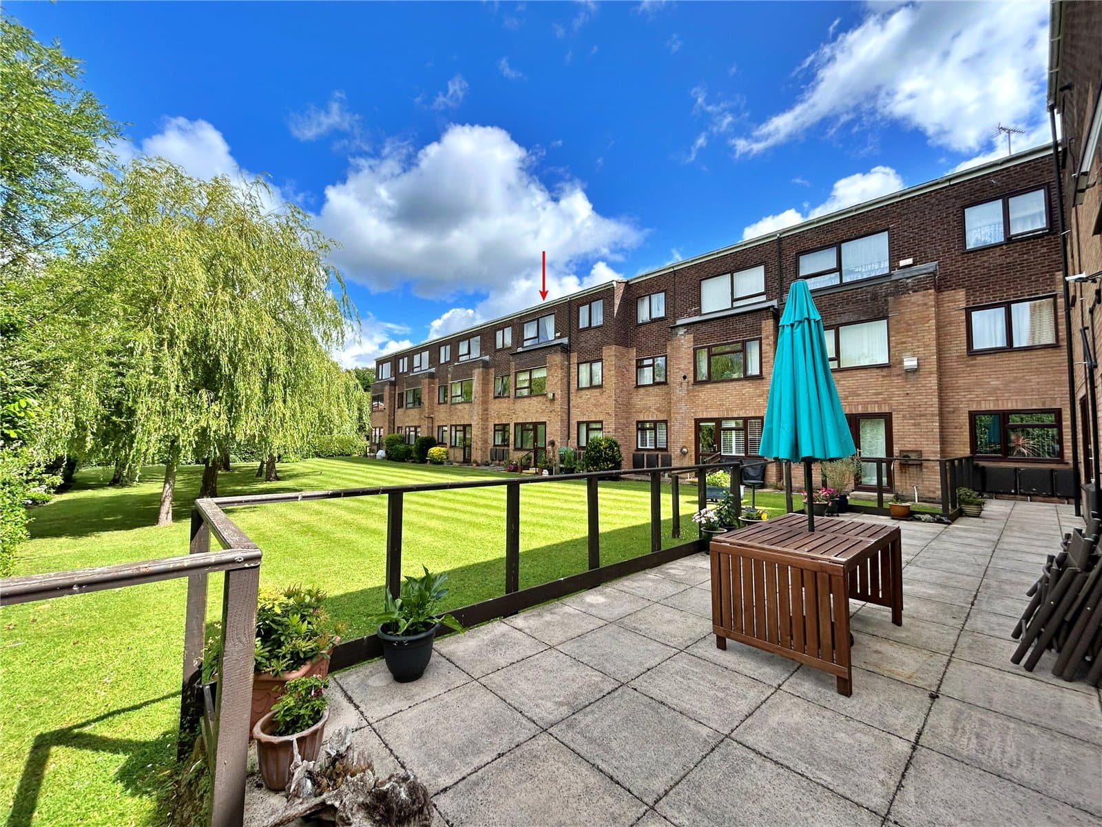 Lymington Road, Highcliffe, Christchurch, Dorset, BH23 5HG