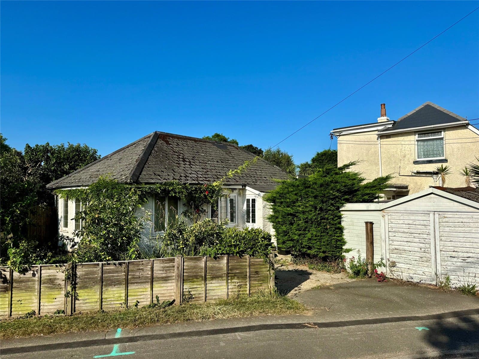 Barton Lane, Barton On Sea, Hampshire, BH25 7PQ