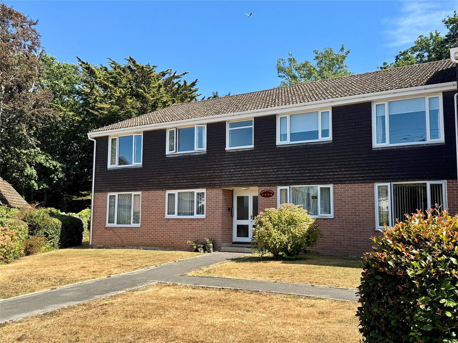 Elizabeth Court, Spencer Road, New Milton, Hampshire, BH25 6BY