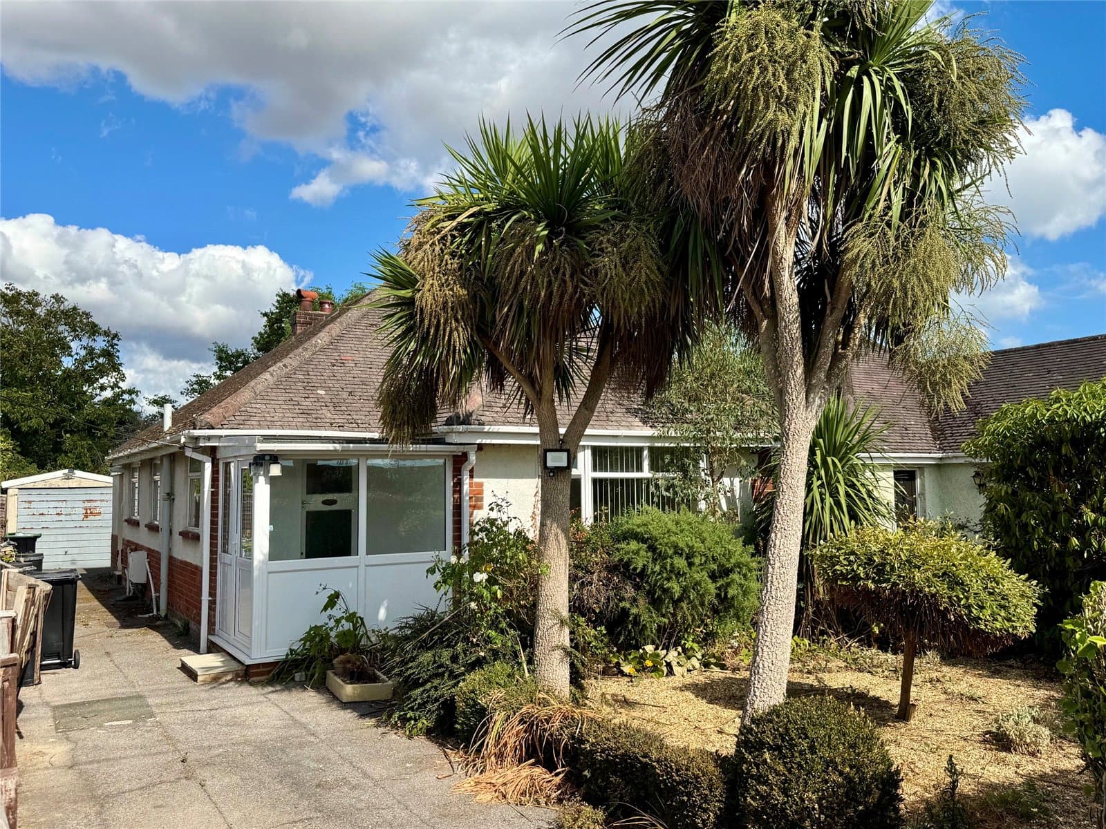 Molyneux Road, Ashley, New Milton, Hampshire, BH25 5AU