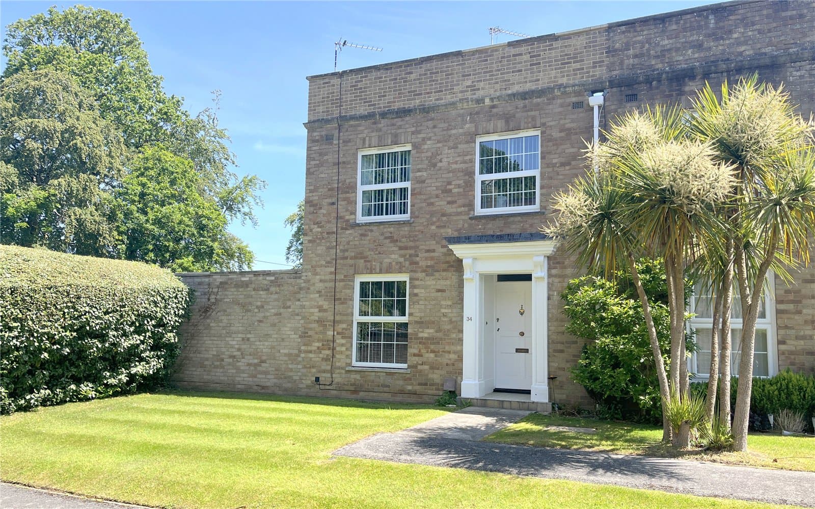 Oakwood Road, Highcliffe, Christchurch, Dorset, BH23 5NH