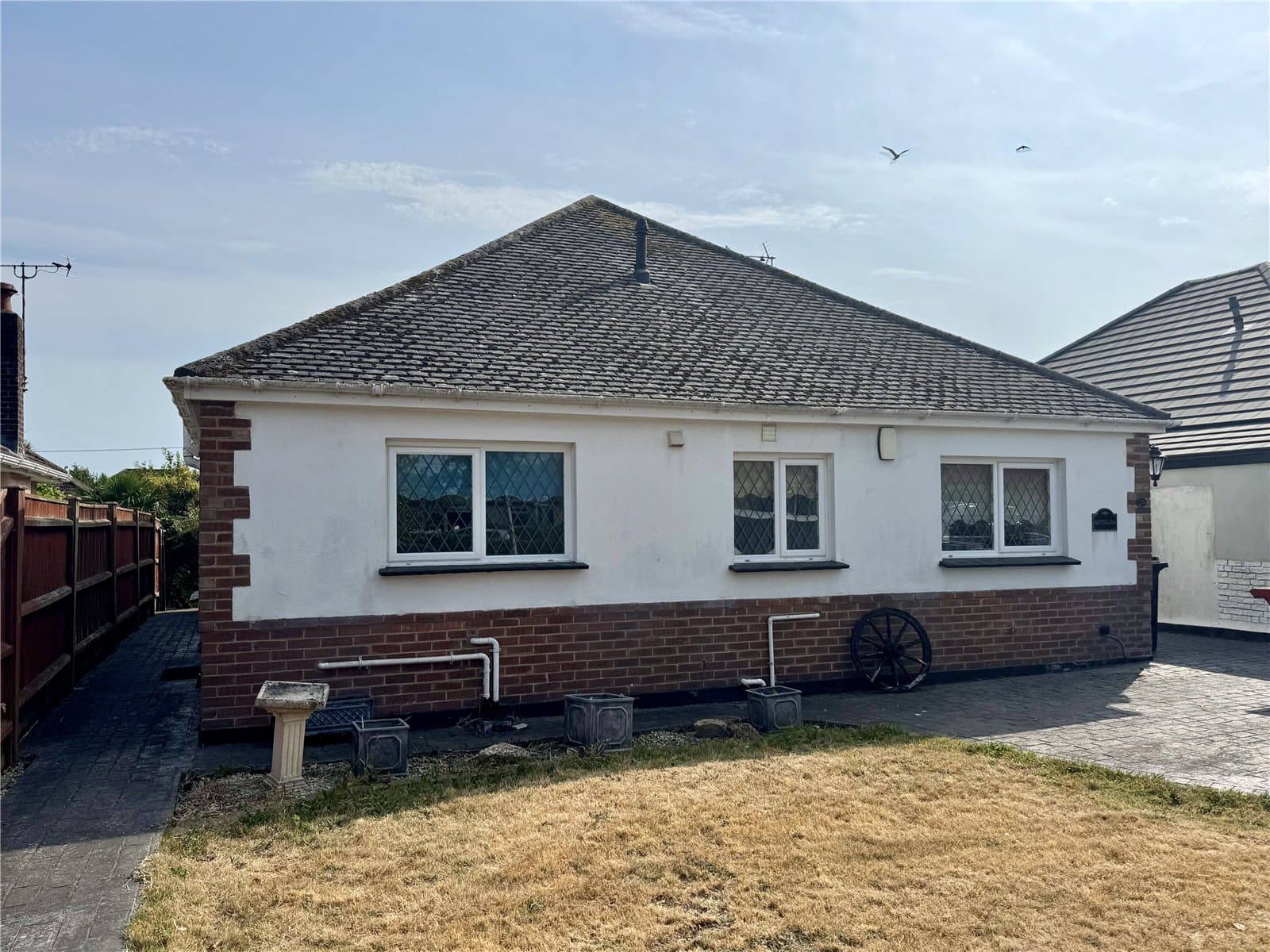 Wavendon Avenue, Barton On Sea, Hampshire, BH25 7LS