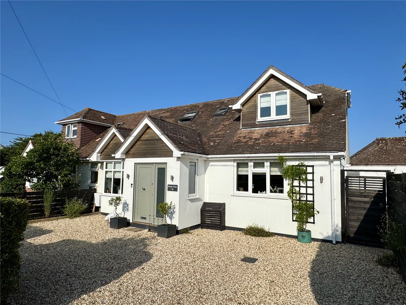 Fairfield Road, Barton On Sea, Hampshire, BH25 7NJ